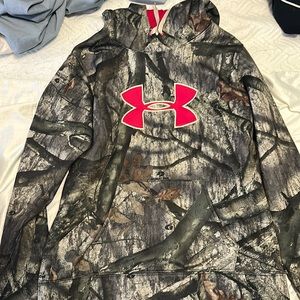 Under armour camo and pink women’s hoodie